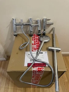 bathroom taps - Picture 1 of 5