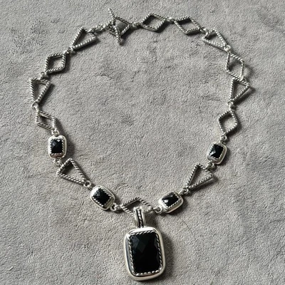 Collar CARLISLE Retirado Premier Designs - Catálogo 2009 Foto 1 de 4