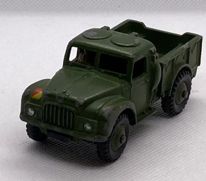 Dinky Toys Army 1 Ton Cargo Truck 641 - Made in England, Meccano LTD NEW TIRES! - Picture 1 of 6