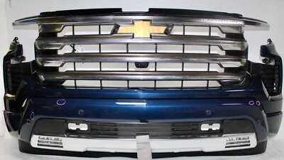 2022 2023 2024 2025 CHEVY SILVERADO MONTAJE PARACHOQUES DELANTERO CON SENSORES NIEBLA CON REJILLA Foto 1 de 4