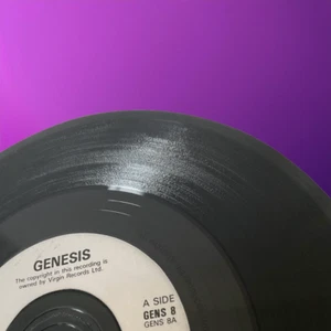 Genesis Hold On My Heart / Way Of The World 7" Vinyl Single 1991 Virign Records - Picture 1 of 9