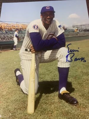Fotografía a color autografiada por Ernie Banks 8x10 pose de bateo Chicago Cubs Salón de la fama Foto 1 de 2