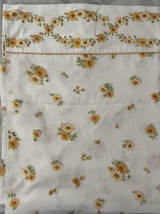 VINTAGE CANNON MONTICELLO Daisies Yellow Flowers FULL FLAT SHEET Cottage Core - Picture 1 of 11