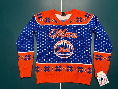 New York Mets MLB Women’s Christmas Sweater NWT Size Medium Cover