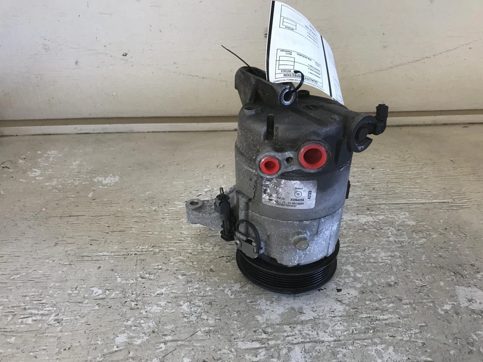 Compresor de aire acondicionado usado se adapta a: Cadillac Xts 2017 con refrigerante opcional grado KRV Foto 1 de 4