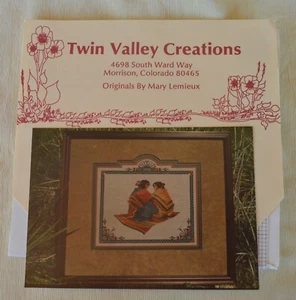 1987 Twin Valley Creations Cross Stitch Chart Southwest Couple Colorful Blankets - Picture 1 of 5