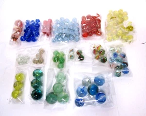 Lot of 155 Cats Eye Marbles  20 Shooters 129 Regular 6 Pee Wee - Picture 1 of 10