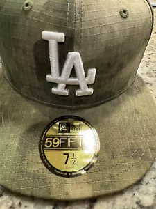 Hat Club Exclusive Water Camo Los Angeles Dodgers 7 1/2 - Picture 1 of 7