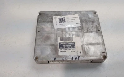 Centralina motore TOYOTA COROLLA Verso ZER, ZZE12, R1 ECU 896610F010 2.0 27700647 - Immagine 1 di 4