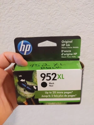 Cartucho de tinta negro HP 952XL caducado febrero 2023 - Original OEM - Nuevo sellado  Foto 1 de 4