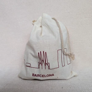 Muji Barcelona in a Bag Wooden miniature Barcelona, Sagrada Familia, La Pedrera - Picture 1 of 7