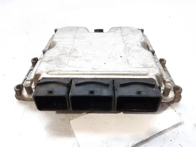 8200039569 centralina motore per RENAULT MEGANE I CLASSIC 1.9 DCI 2001 6480411 - Immagine 1 di 4