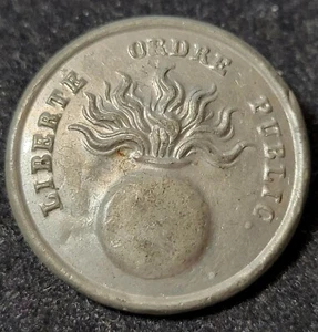 FRENCH NAPOLEONIC / POST NAPOLEONIC MILITARY OR CIVIL AUTHORITY COAT SIZE BUTTON - Picture 1 of 4