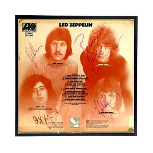 Choose any 6 LED ZEPPELIN Autographed Album Cover Reprint. Framed, Ready to hang - Imagen 1 de 18