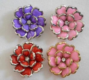Floral Ring w Heart Shaped Leaves & Crystal Center / Choose Red ~ Pink ~ Purple - Picture 1 of 6