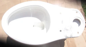 American Standard Evolution2 Flowise Universal Toilet Bowl White 3068001.020 - Picture 1 of 6