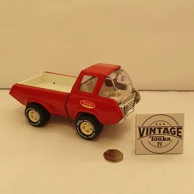 Vintage Tonka Toy. SuperThrust pickup truck. RED. Pressed Steel 1970's. - Image 1 of 4