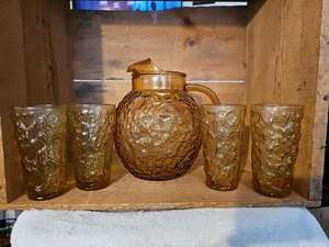 Juego de 5 piezas jarra de bolas arrugadas ámbar Anchor Hocking Milano de colección y 4 vasos - Imagen 1 de 9