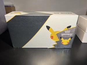 Pokémon TCG: Celebrations Ultra-Premium Collection SEALED - Picture 1 of 9