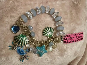 Betsey Johnson Meeresseite Armband Muscheln Seestern Perle Krabbe Herz 🙂 - Bild 1 von 4