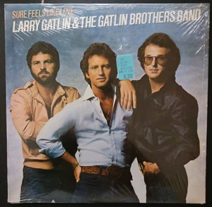 Larry Gatlin & The Gatlin Brothers Band "Sure Feels Like Love" 1982 NM In Shrink - Imagen 1 de 8