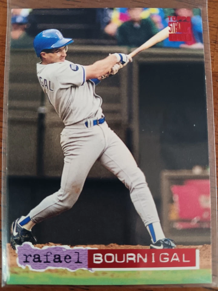 RAFAEL BOURNIGAL LOS ANGELES DODGERS 1994 TOPPS STADIUM CLUB BASEBALL CARD #500 - Image 1 of 1