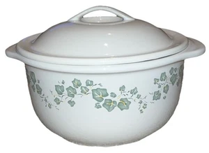 Callaway Ivy Corelle Koordinaten Kasserolle mit Deckel Dutch Oven Steinzeug 1,5 Quart_J1 - Bild 1 von 11