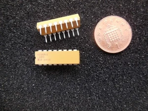 25 x Bourns 4116R1330 33R 8 isolated resistor network 33 ohms 16 pin - Picture 1 of 4