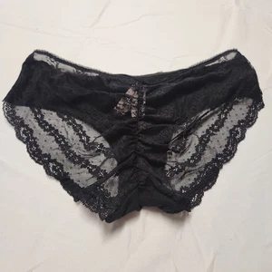 Bragas Victoria's Secret negras de encaje floral grandes acanaladas espalda hiphugger hispter - Imagen 1 de 4
