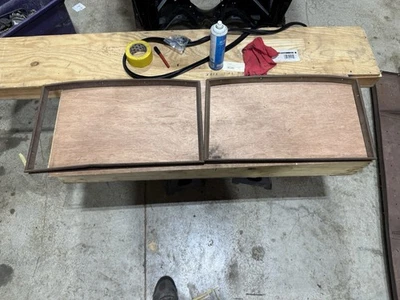 Ford Modelo A 1931 ventana inclinada puerta trasera decoración moldura Foto 1 de 4