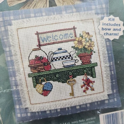 Dimensions Cherished Charm You're Welcome Kit Punto de Cruz 72369 Foto 1 de 3