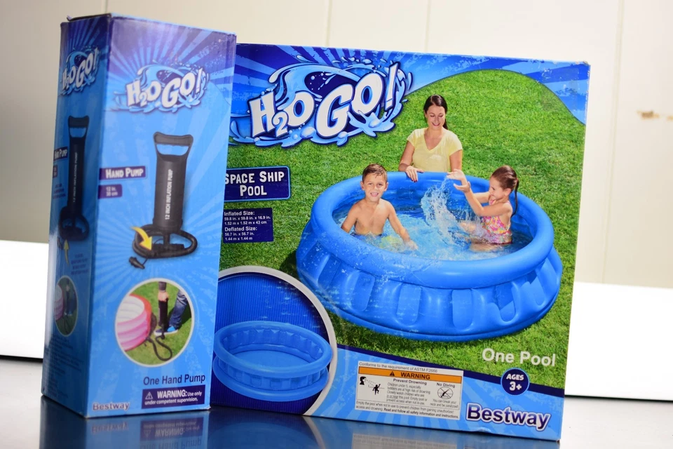 Nave espacial inflable Splash & Play inflable para niños piscina azul con bomba Foto 1 de 4