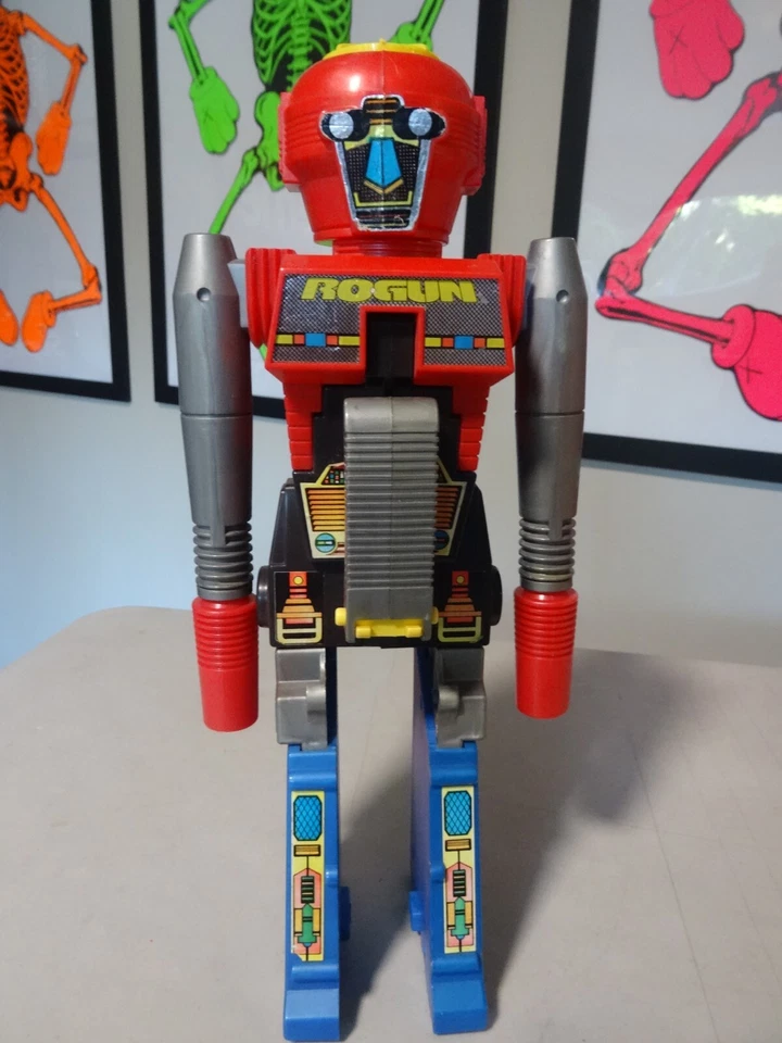 Vintage Super Gobots ROGUN 1984 14" INCH Macau Arco Ro-Gun CAP GUN Robot Toy - Image 1 of 4