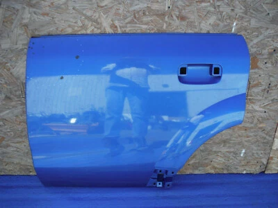 02 03 04 2002 2003 2004 SATURN VUE REAR LEFT DRIVER DOOR SHELL PANEL SKIN OEM Foto 1 de 4