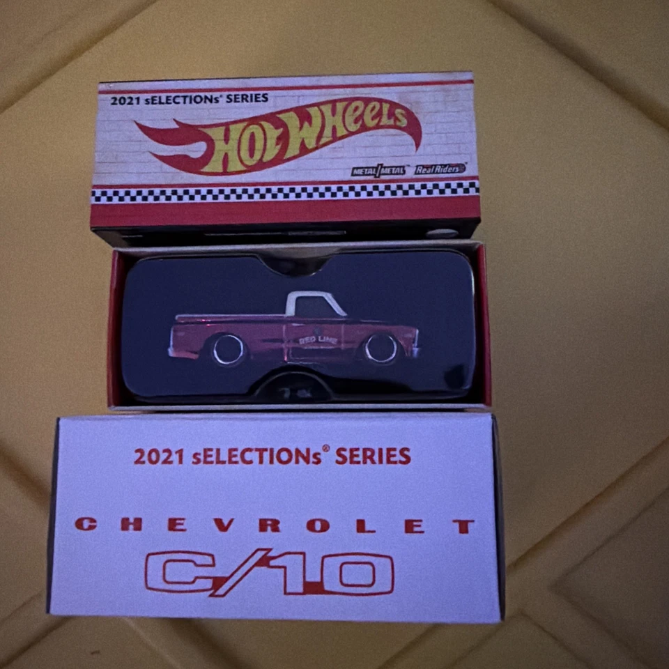 Chevy C-10 SKU GXJ21 1969 Hot Wheels Collectors RLC SELECTIONS  Foto 1 de 1