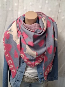 Dreieck Schal Stola Tuch Jeansblau pink Lovely Cat Herzen NEU Viskose Strick - Picture 1 of 5