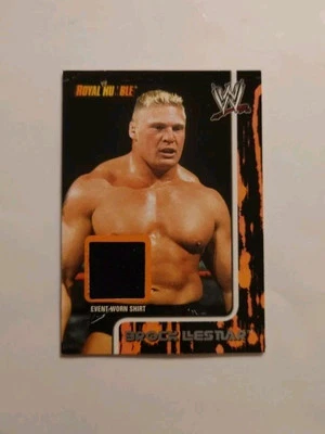 WWF WWE Brock Lesnar Fleer 2002 Royal Rumble Camisa Reliquia Tarjeta NOVATO AÑO RC Foto 1 de 4