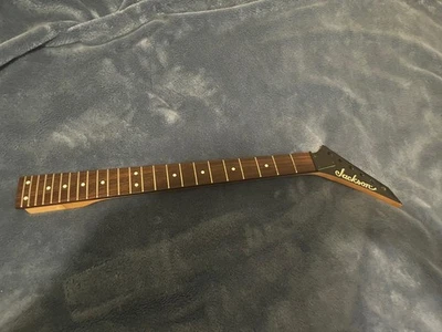 Guitarra Jackson JS30KV King V 24 trastes mástil Foto 1 de 4