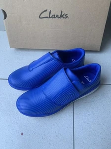 NEW CLARKS OLDER BOYS CIRCUT SWIFT BLUE LEATHER WASHABLE TRAINERS SIZE 2.5 F - Picture 1 of 4