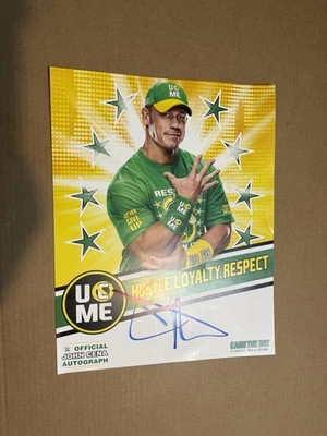 Autógrafo Oficial John Cena Ganó el Día, Verde y Amarillo Foto 1 de 2