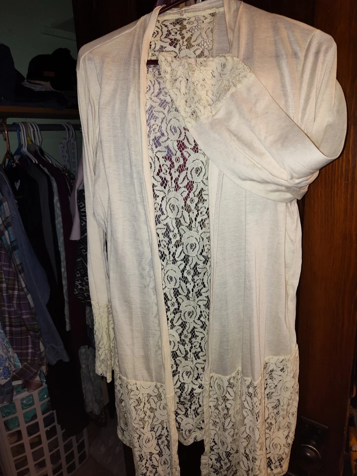 Jaqueta fluida leve formal marfim R & M Richards com mangas de renda - 1x - Imagem 1 de 1