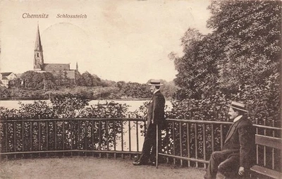 Vista del estanque del castillo con iglesia en Chemnitz Sajonia postal AK 1915 - Imagen 1 de 2