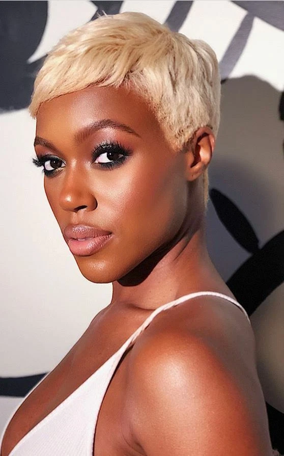 Pelucas cortas de cabello humano 100 % corte pixie rubio miel para mujer sin encaje pelucas pixie Foto 1 de 4