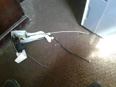 Chrysler Pacifica 2005 pestillo de cerradura de puerta delantera derecha con actuador OEM Foto 1 de 4