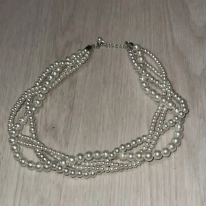 Perle Choker Ebene Schicht Stil Strasssteine und silberfarben elegante Halskette - Bild 1 von 7
