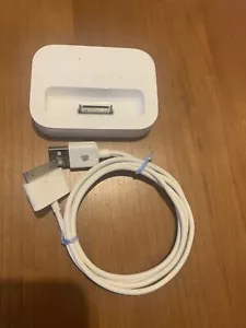 Apple iPod Classic White Dock -Model M9602GA. Excellent Condition w/Apple cord - Picture 1 of 8