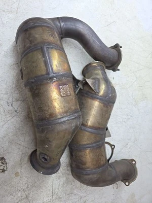 15 16 17 18 PORSCHE MACAN S 3.0L LEFT & RIGHT DOWN PIPE PART # 95B 254 300 - Image 1 of 4