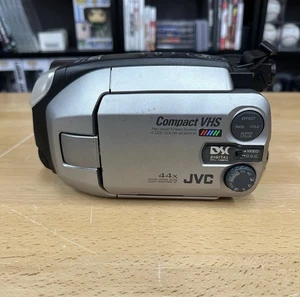 JVC GR-AXM900U Compact 4in LCD 44x Zoom Camcorders PARTS ONLY - Picture 1 of 8