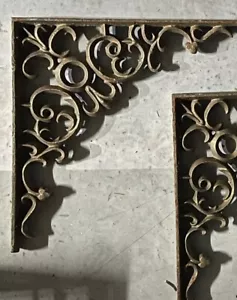 2 XL ARCHITECTURAL Cast Iron Door Corbels ~Wall Corner Decor ~ or Shelf brackets - Picture 1 of 4