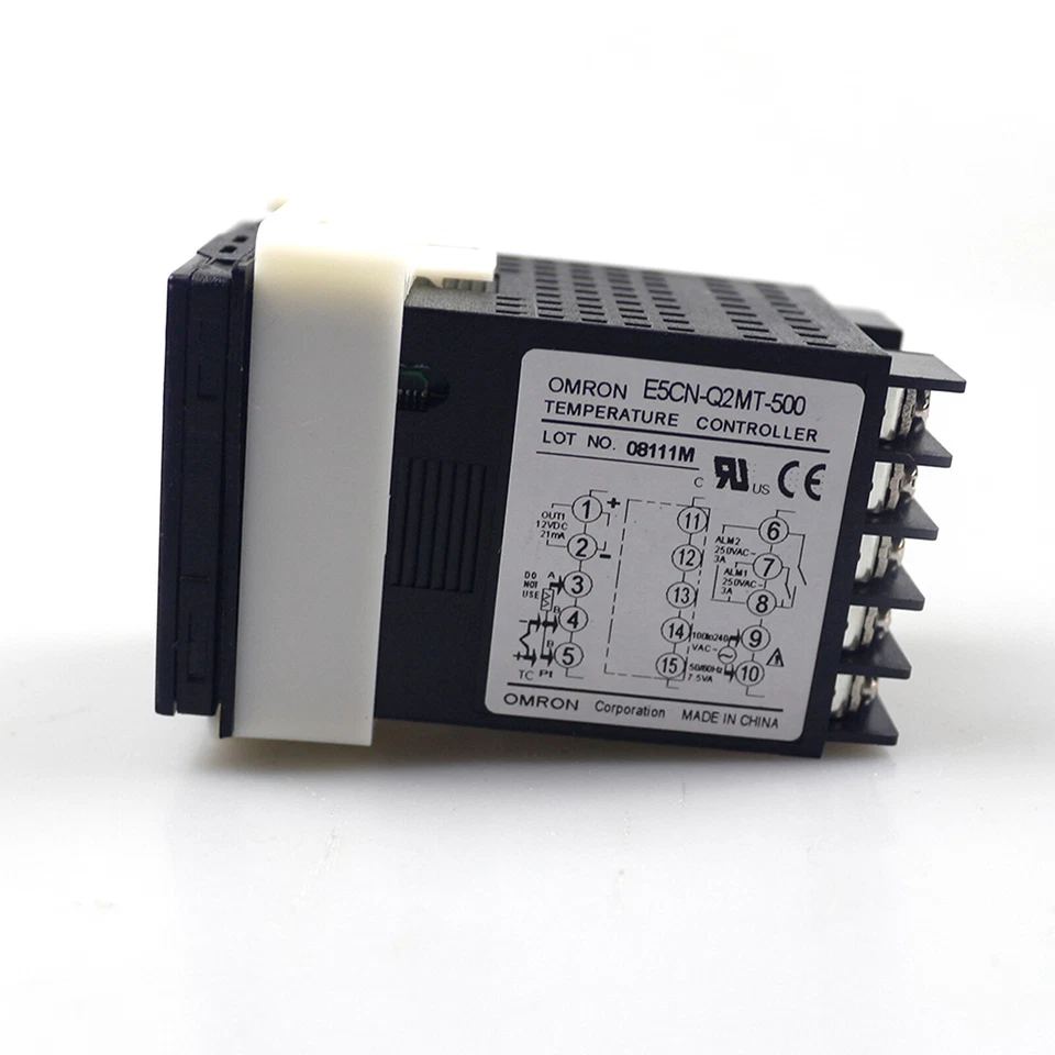 OMRON E5CN-Q2MT-500 100-240V AC Temperature Controller 2 Year